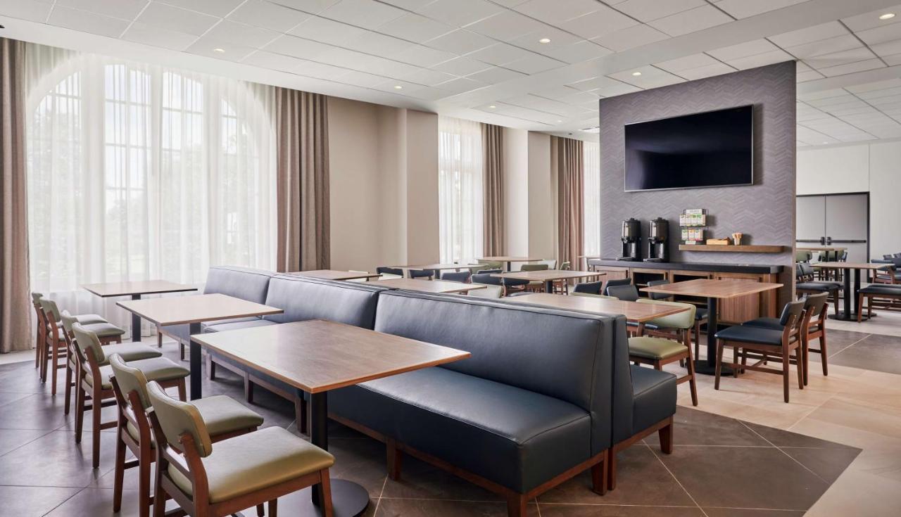 Hyatt Place Chicago Medical/University District Екстер'єр фото